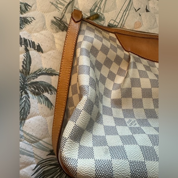 Louis Vuitton Siracusa Damier Azur MM 🌼🌻 - Picture 2 of 16